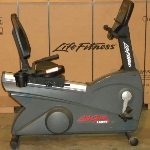 Life Cycle by Life Fitness LC9500HR Recumbent Bike